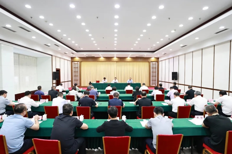 我市召開2024年食品安全委員會全體會議，深化監(jiān)管與服務(wù)創(chuàng)新